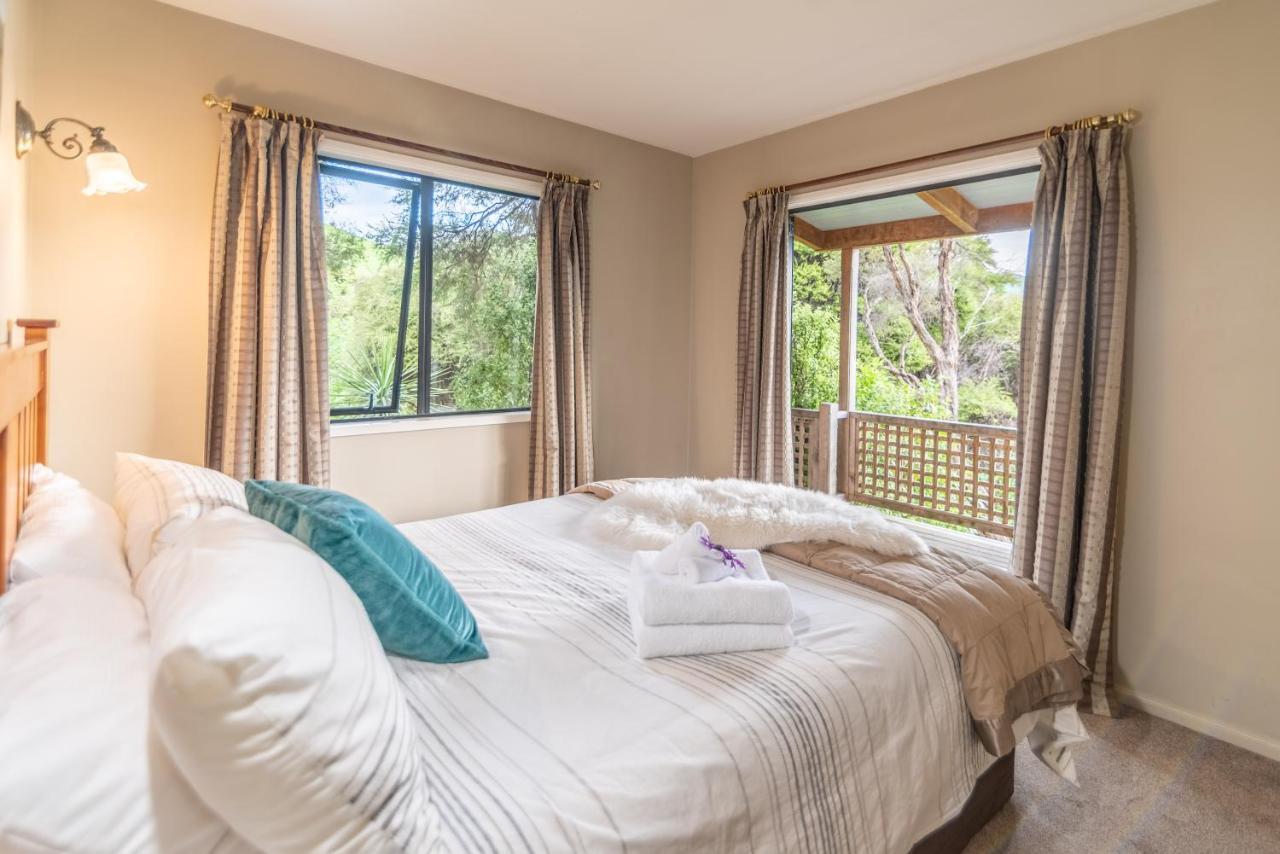 Overton - Akaroa